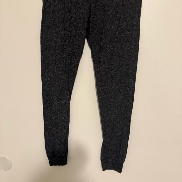 American Eagle Outfitters | Super Soft Charcoal Joggers - Picture 2 of 5